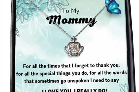 To my Mommy,  Crown Pendant Necklace. Model 64024