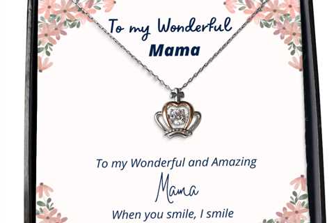 To my Mama, when you smile, I smile - Crown Pendant Necklace. Model 64037