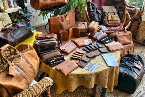 Impress Your Executives with Executive Leather Corporate Gifts