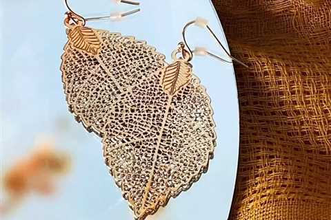 Jewelry Photography Photo Hack - Tips for photographing jewelry | Photographing jewelry, Creative..