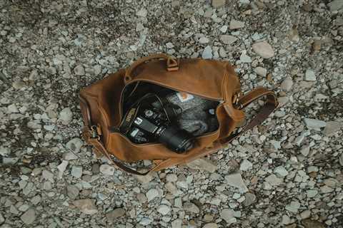 The Complete Buying Guide to Leather Camera Bags